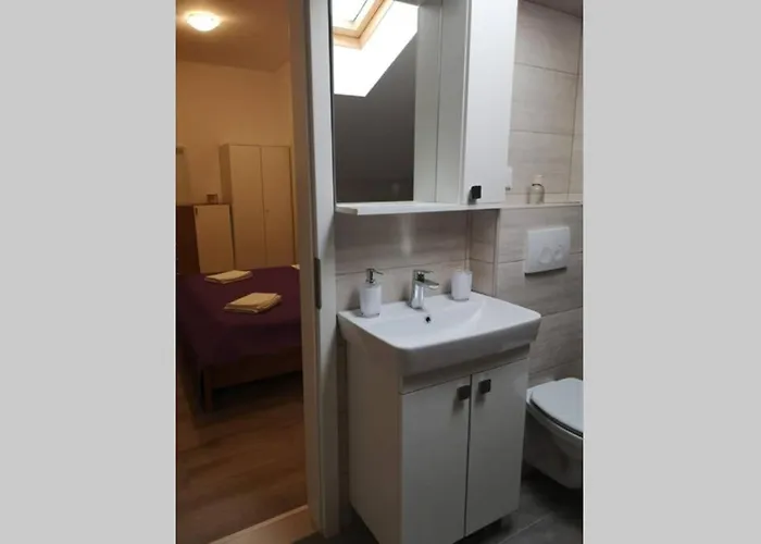 Mia Apartman *